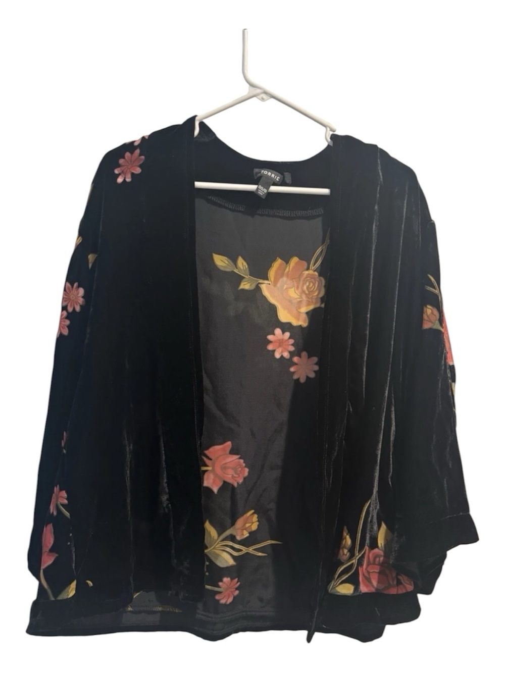 torrid Black Velvet Floral Open-Front Shall
